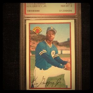 Ken Griffey Jr. 1989 Bowman ROOKIE card. #220 NM 8